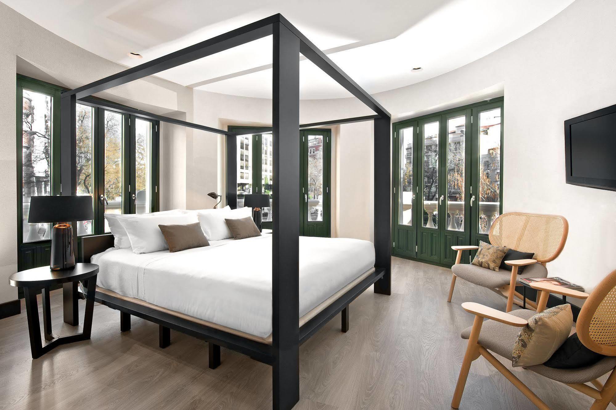 One Shot Luchana Madrid Ngoại thất bức ảnh