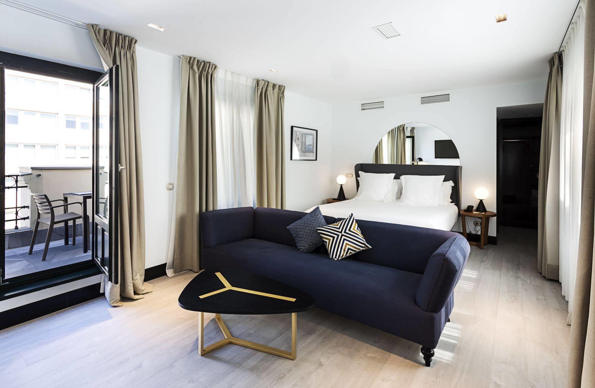 One Shot Luchana Madrid Ngoại thất bức ảnh